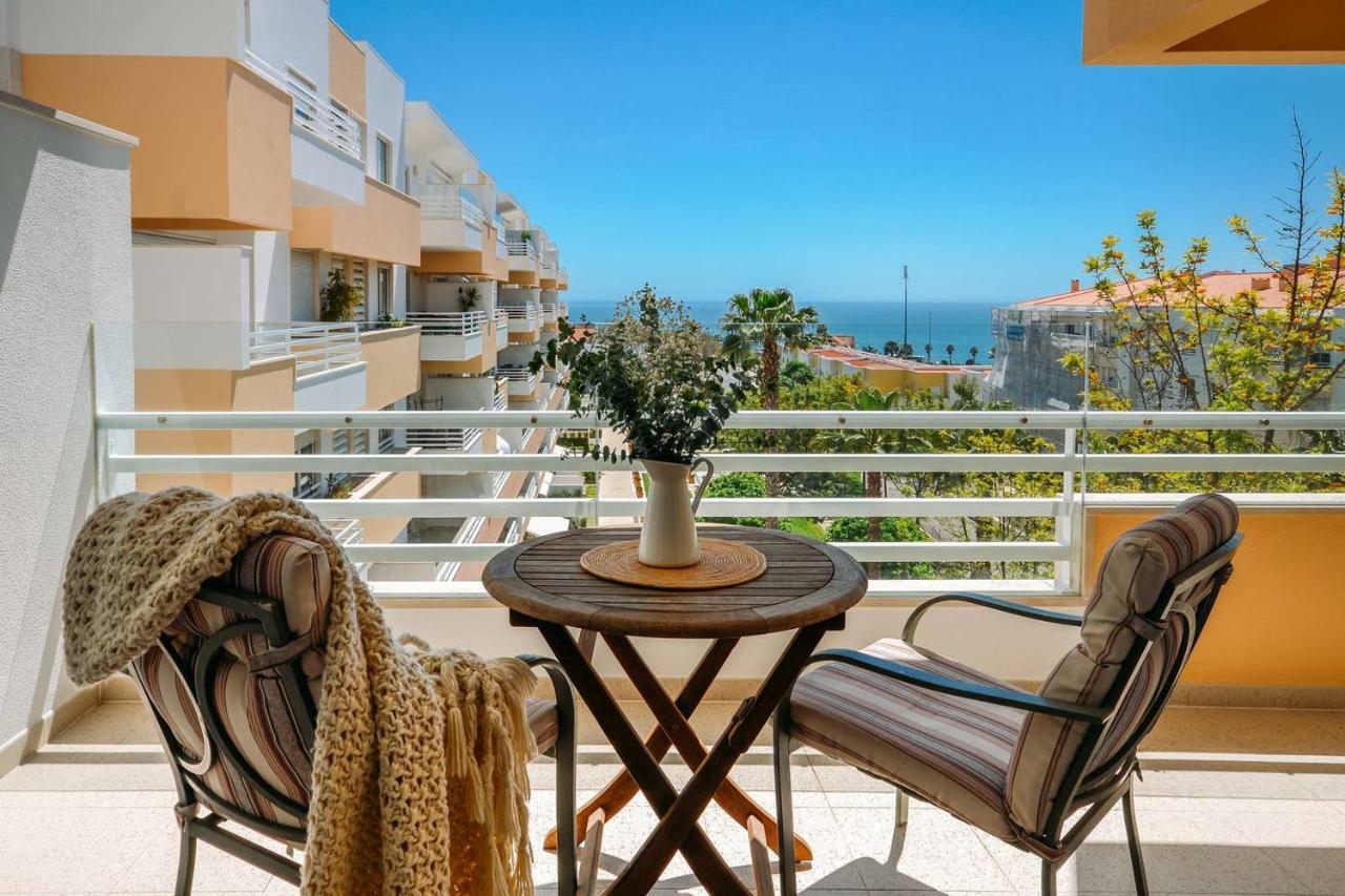 Fantastic Seaside Family Apartment With Pool Parede Luaran gambar