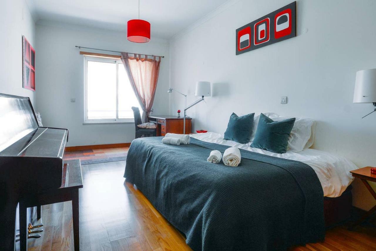 Fantastic Seaside Family Apartment With Pool Parede Luaran gambar