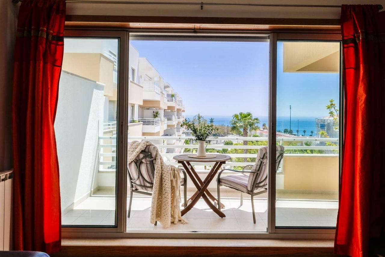 Fantastic Seaside Family Apartment With Pool Parede Luaran gambar