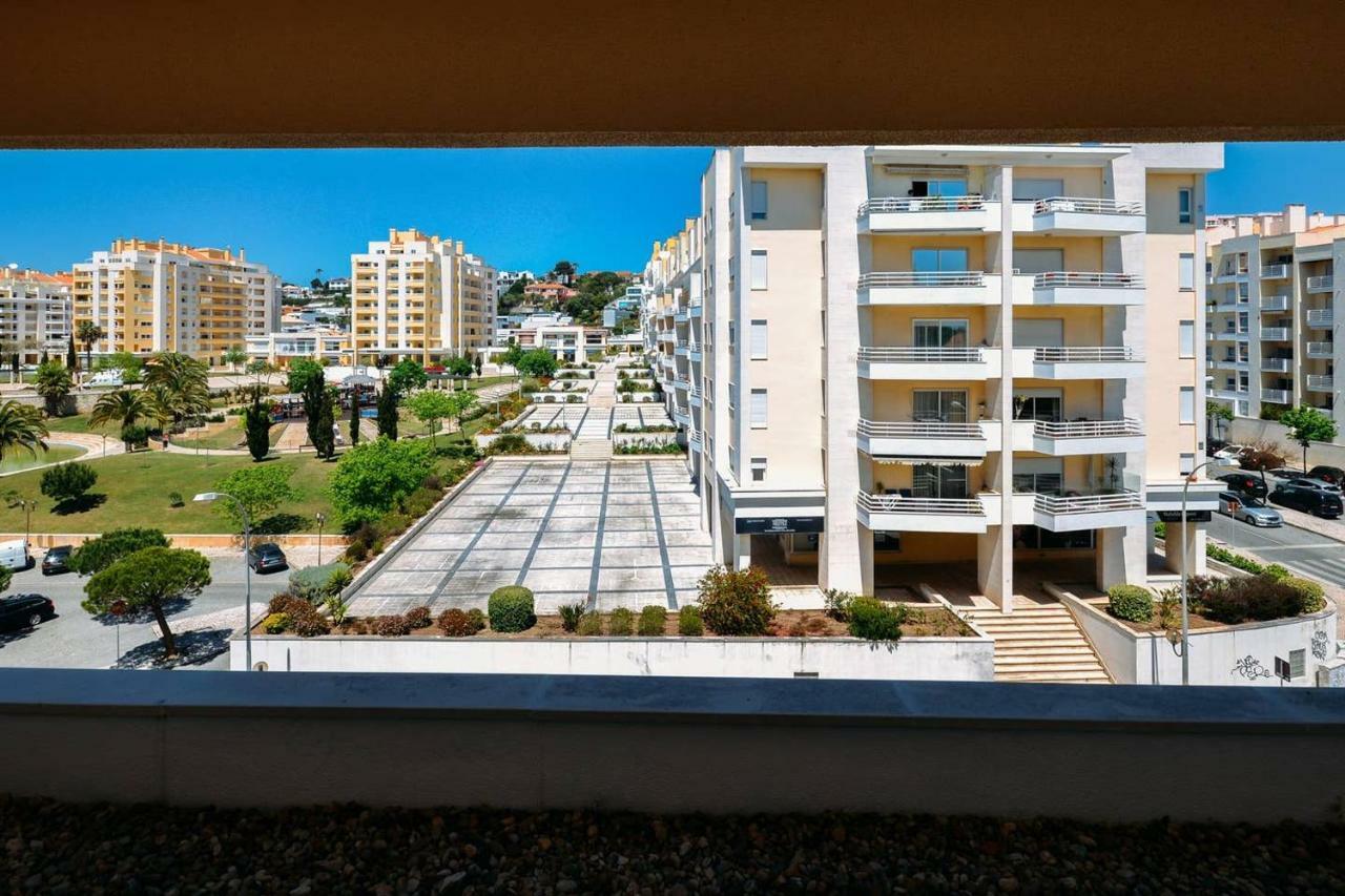 Fantastic Seaside Family Apartment With Pool Parede Luaran gambar