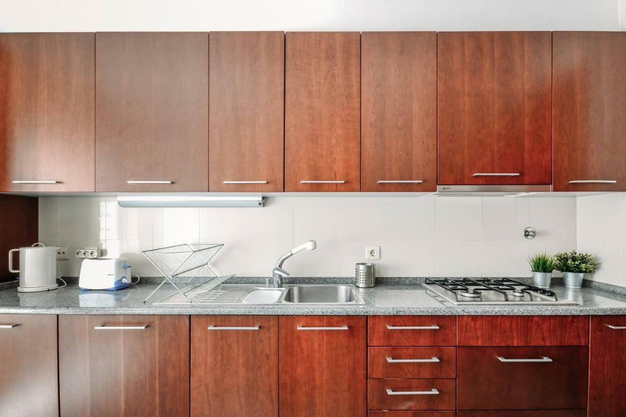 Fantastic Seaside Family Apartment With Pool Parede Luaran gambar